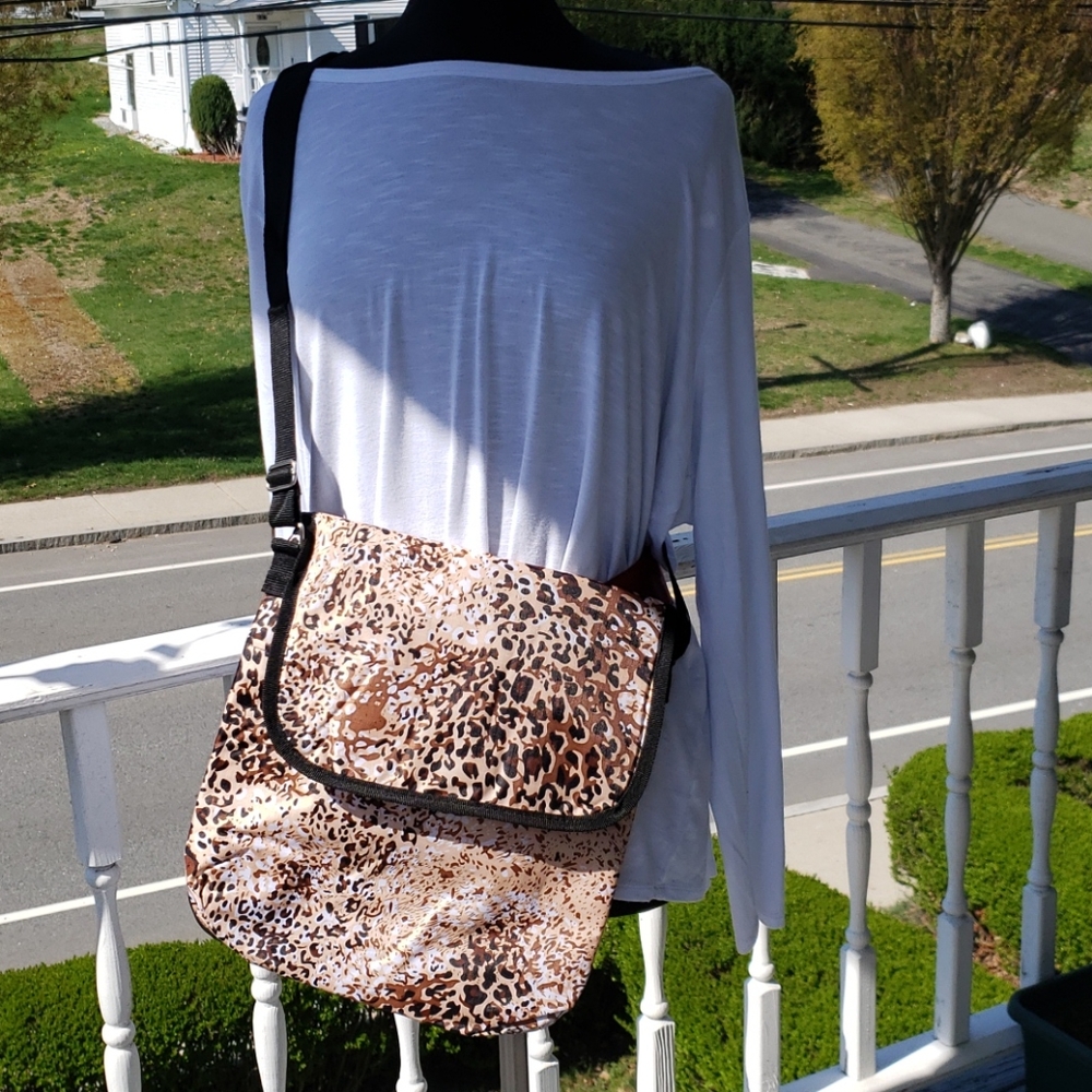 Leopard print laptop cross body bag